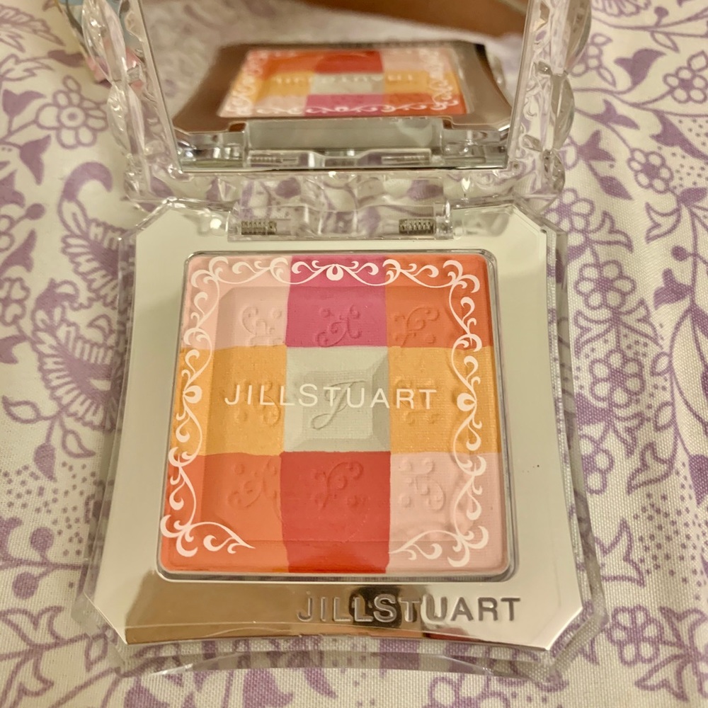 Brand New!! Jill Stuart mix blush compact